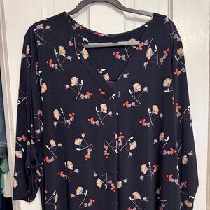 2x Navy/Floral Top